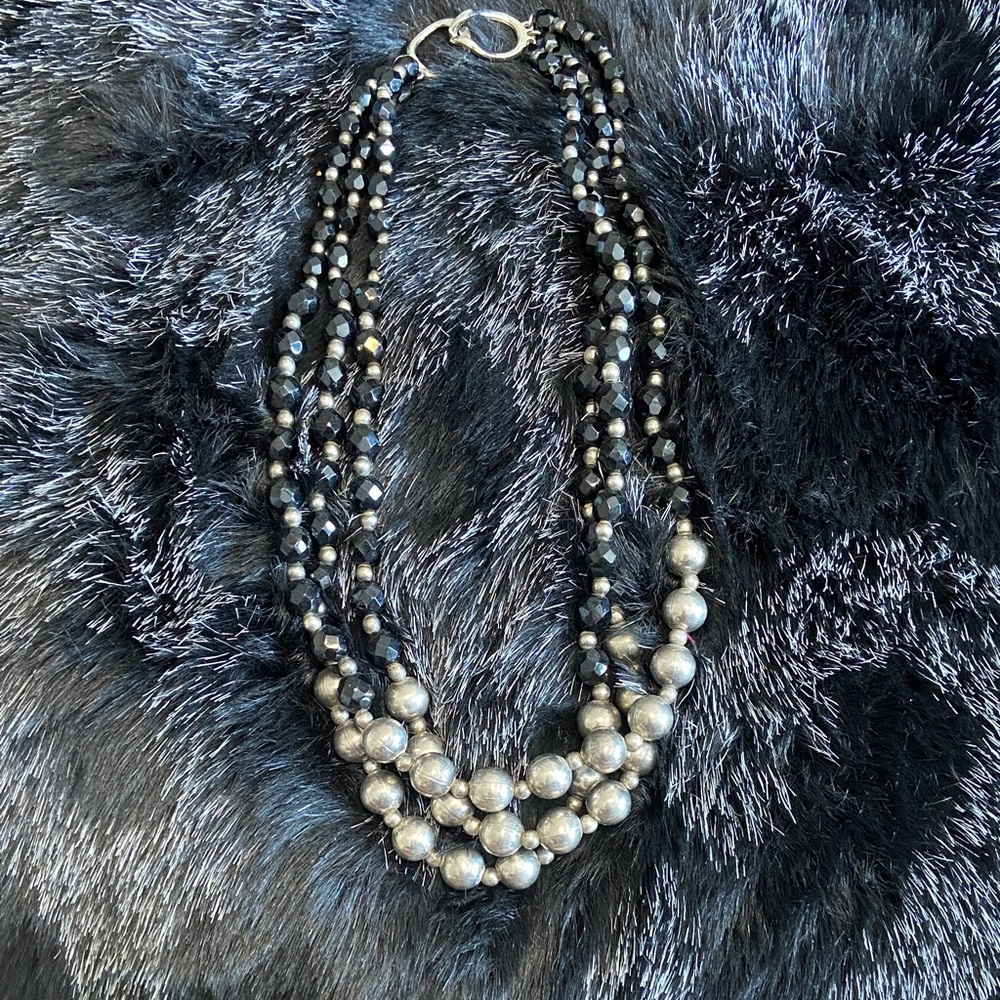 Elegant Silver and Black Beaded Necklace